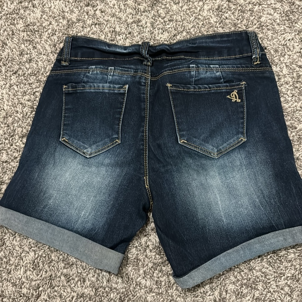 VIP Jean shorts. Juniors size 3/4. - Picture 2 of 3